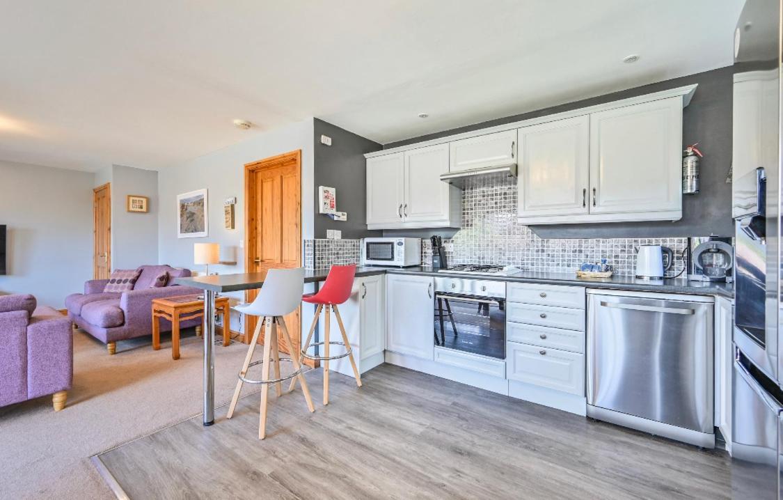 3 Bed Lodge With Ev Point Truro Extérieur photo