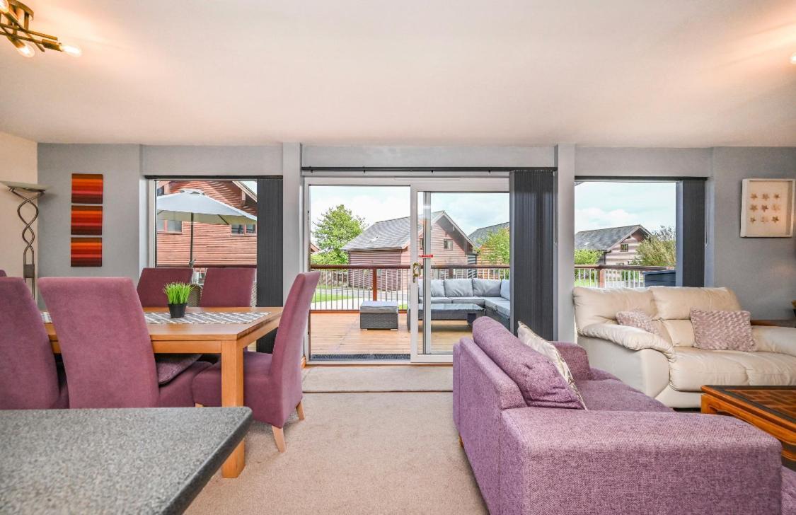 3 Bed Lodge With Ev Point Truro Extérieur photo